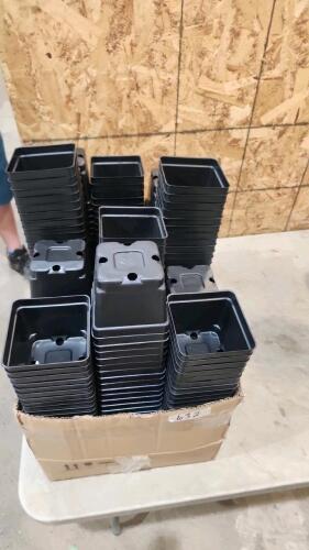 4"x4" Plastic planters