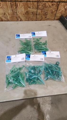 50 Plastic sap spouts