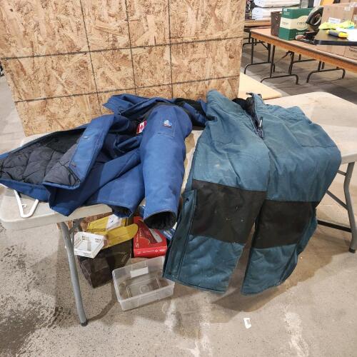 2XL Winter coat, XL snow pants