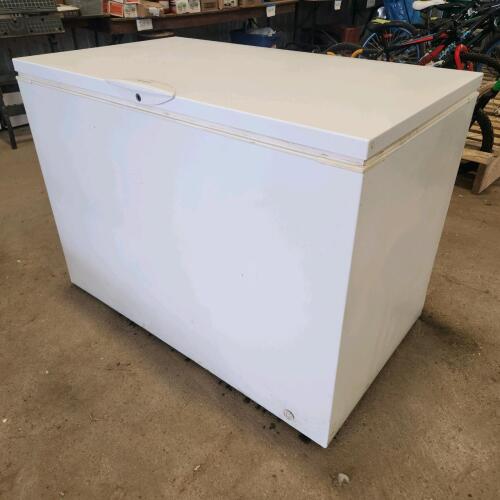 Chest freezer 4'W 27"D 34"H