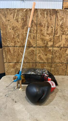 16oz Boxing gloves, toy putter