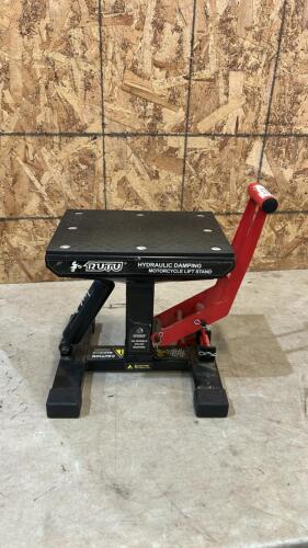 Motorcycle lift