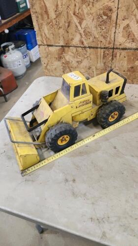 Metal Tonka loader