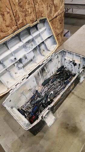 Toolbox w contents