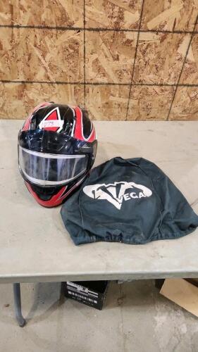 XL Snowmobile helmet w heated visor