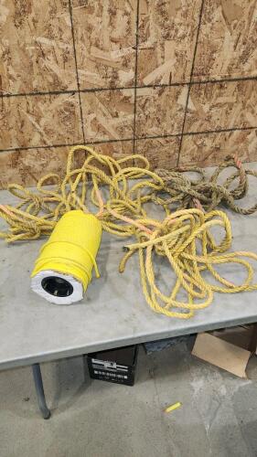 Roll of 1/4" rope, various other rope