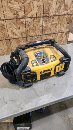 Dewalt portable power pack