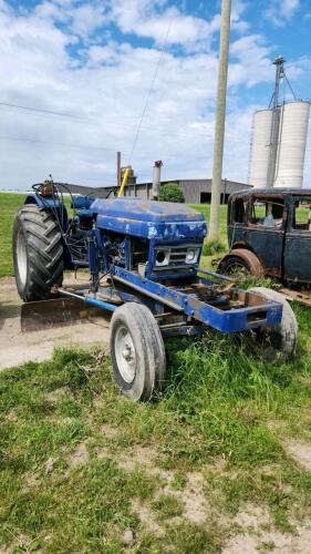 Running diesel Leyland tractor w grader blade