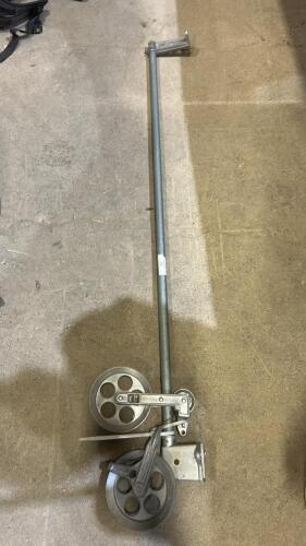 58&rdquo; Clothesline elevator