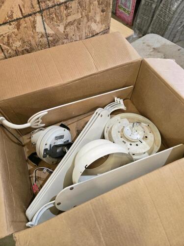 54" Ceiling fan, missing glass dome