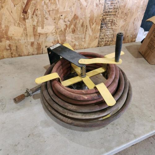 1/2" Rubber air hose on reel