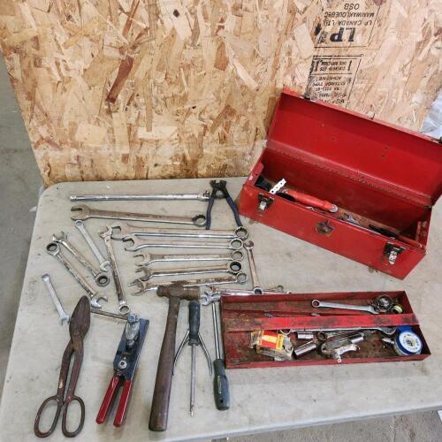 Toolbox w contents