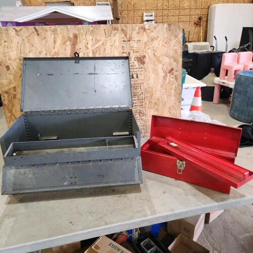 2 Metal toolboxes