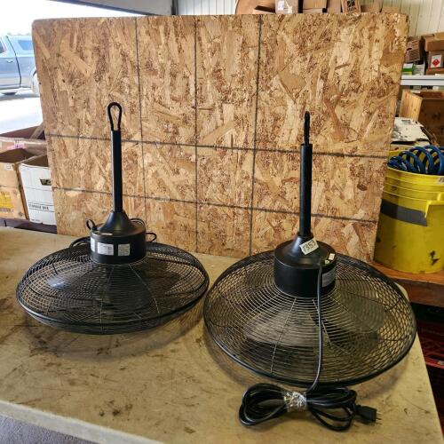 2 20" Ceiling fans