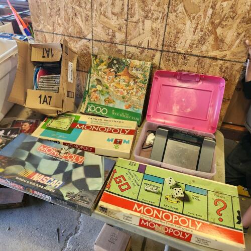 Various games & CD's