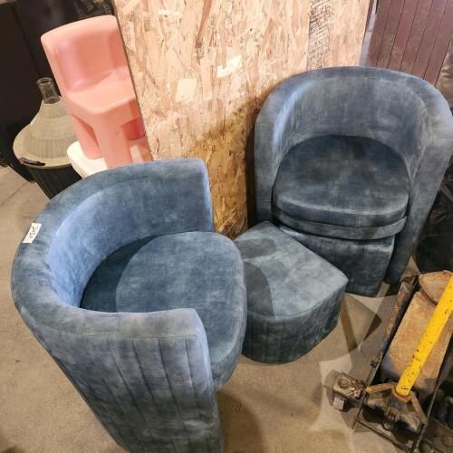 2 Tub style chairs w Ottomans