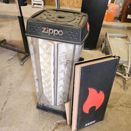 Zippo lighter display case