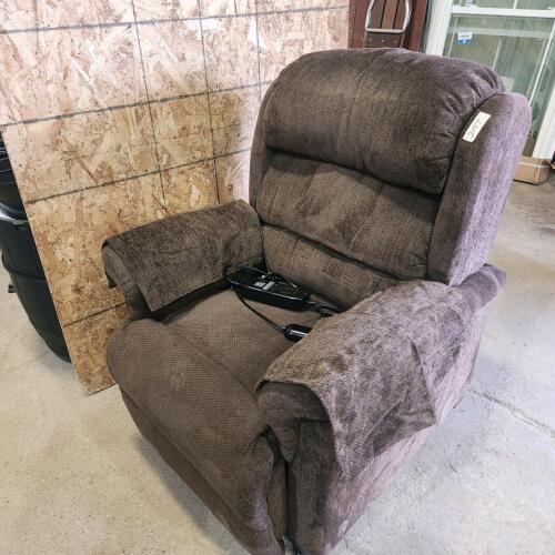Smoke free working electric lift chair