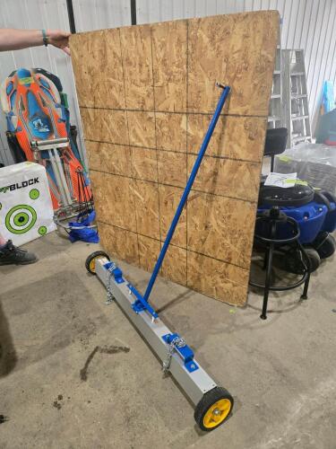 46" Construction site magnet