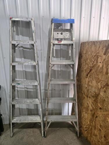 2 6' Alum step ladders