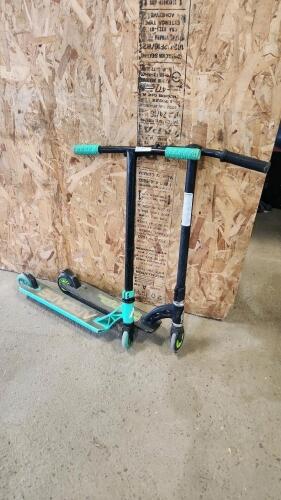 2 Scooters