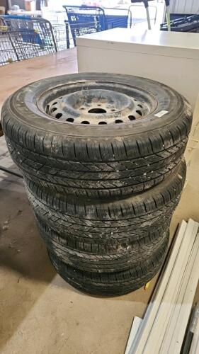 4- 225/65R16 Wheels w 80% tread