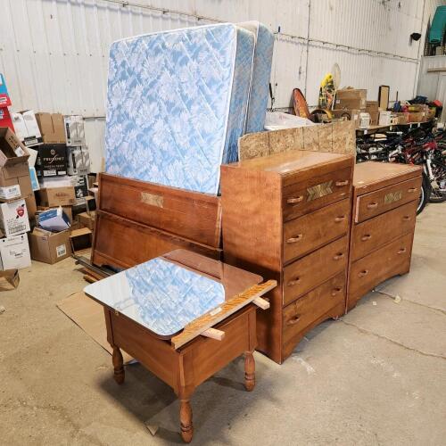 3pc Double bedroom set complete w mattresses