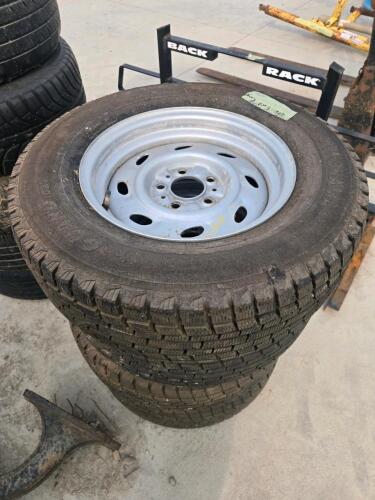 4 215/70R15 wheels as new, off Ford Ranger