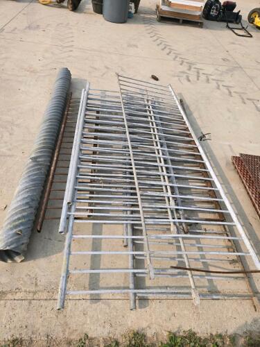 28"H by various length hog penning, 6"x8' tile