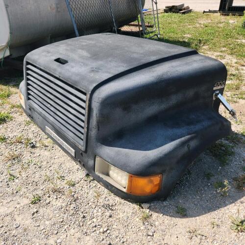 IH 4700 truck hood