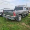 2006 Chev Silverado truck, 4x4, 226,000km, a/c not working, cracked windshield - 3