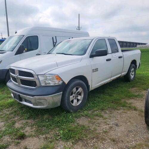 2014 Dodge Ram truck, 396,700km, 2 wheel drive