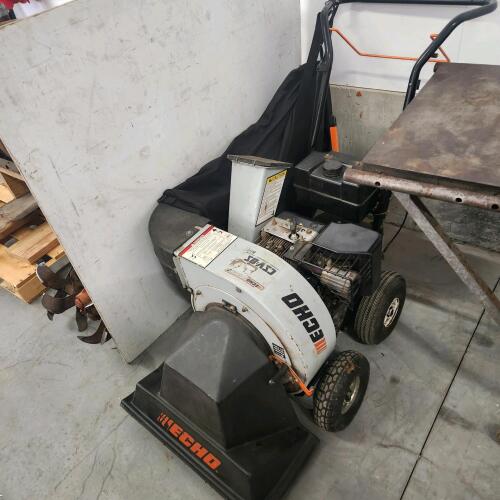 8HP Echo shipper/shredder vacuum
