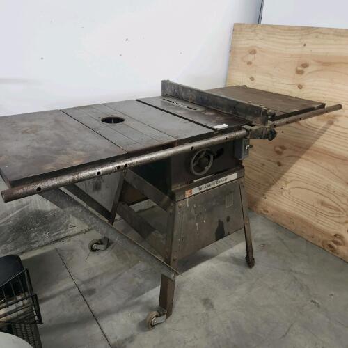 Rockwell/beaver table saw