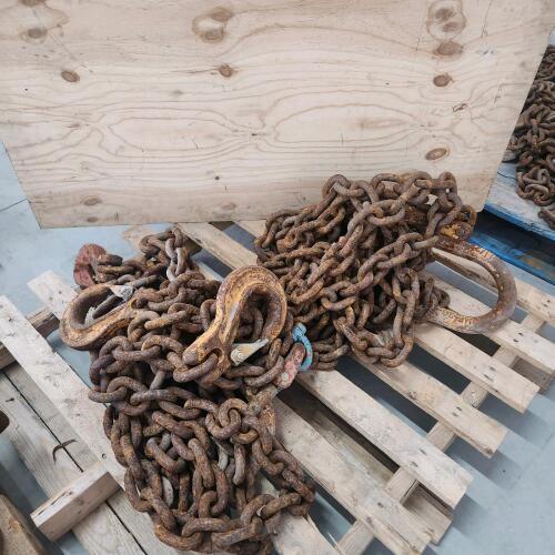 Skid of 5/8" chain lengths unknown