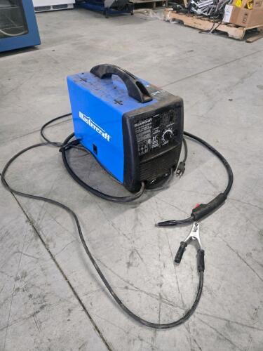 Working Mastercraft mig welder