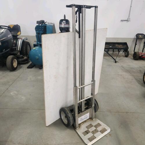 Battery operated power lift dolly, no charger