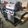Broil king propane bbq in good condition w cover