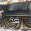 Broil king propane bbq in good condition w cover - 2