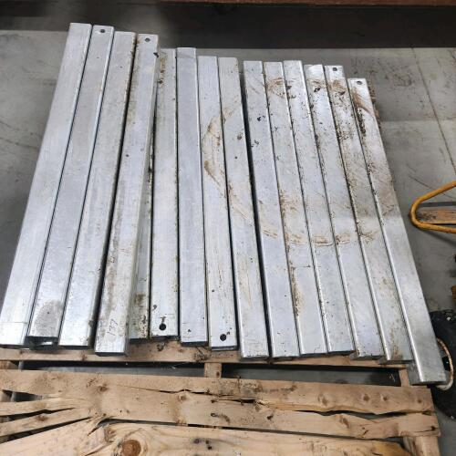 2.5"x2.5"x36" Galvanized tubing