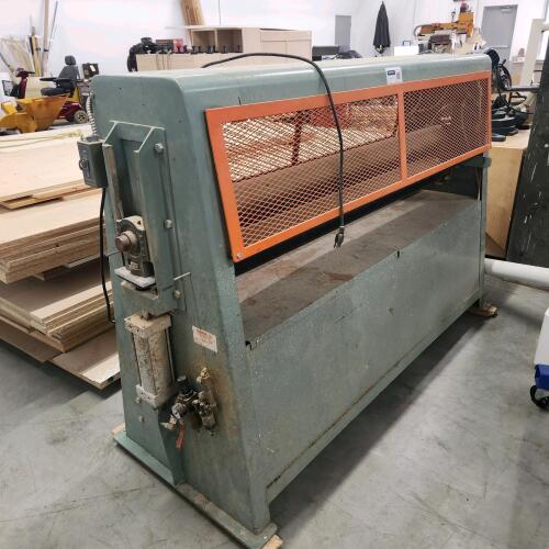 Laminate press