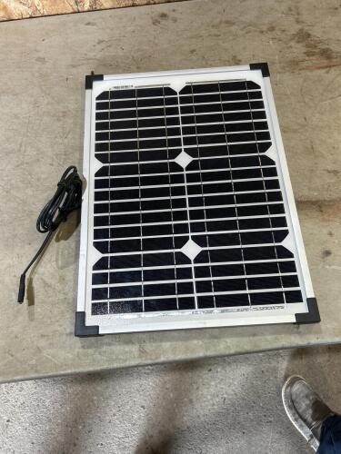 12/25W Solar panel