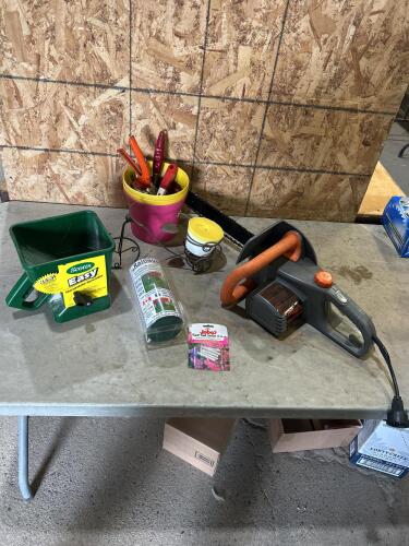 Electric chainsaw, fertilizer spreader, various garden tools