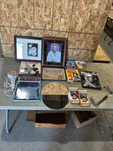 Heat massager, various books, etc