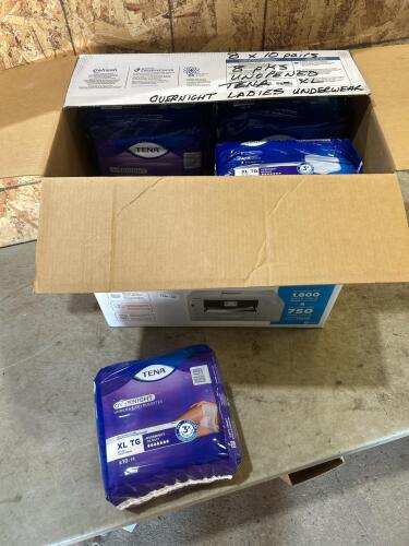 8 packs of 10 XL Women&rsquo;s absorbent underwear