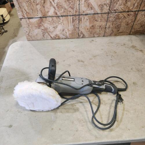 Maximum variable speed 7" polisher