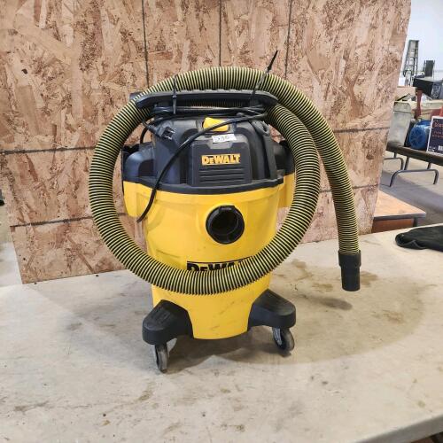 6 Gal Dewalt shop vac