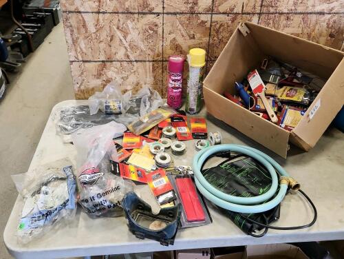 Various braising accessories, painting tools