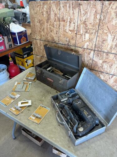 Toolbox w/contents, 3/4&rdquo; Rotary hammer drill