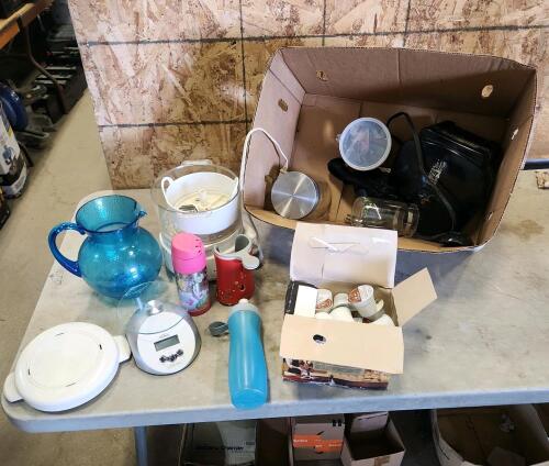 Various household items